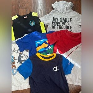 Bundle of 4t boys short sleeve shirts